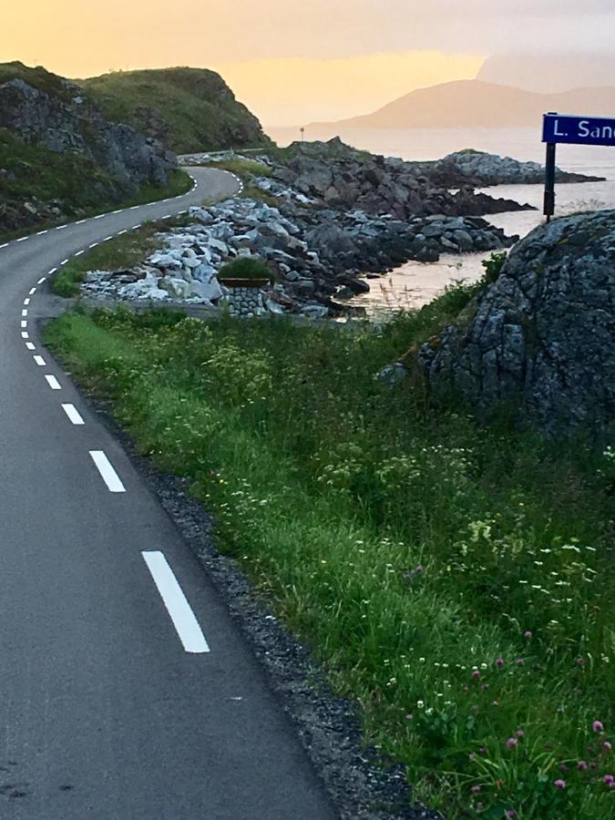 Lofoten Fjord Lodge Saupstad (Vestvagoy) Exterior foto